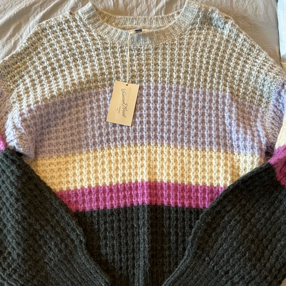 Women’s Sweater